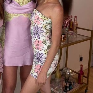 Chic Floral Strapless Dress